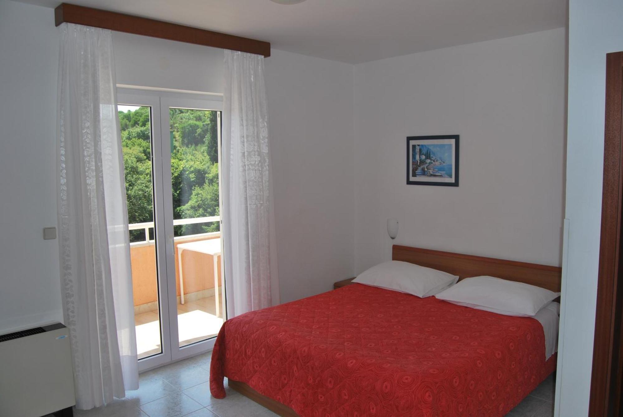 Hotel Carmen กรินิตซา ห้อง รูปภาพ